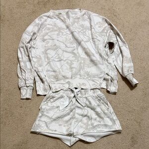 Altar’d State camo outfit size SM.